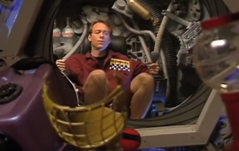 The 8 Best MST3K Sketches